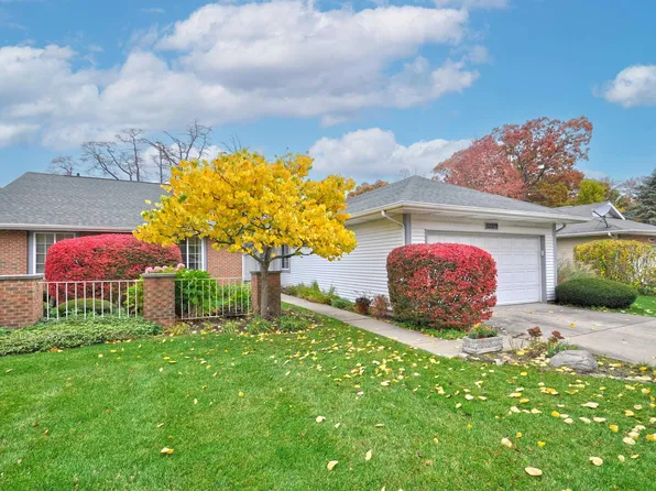 52279 Wembley Dr, South Bend, IN 46637