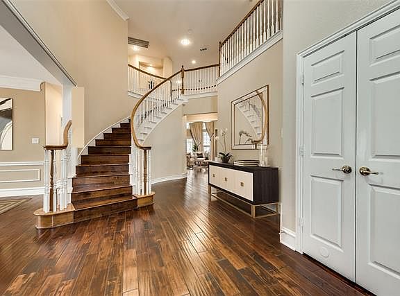 4th image of 6717 Gray Wolf Dr