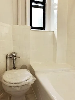 Rented by City Connections Realty | media 8