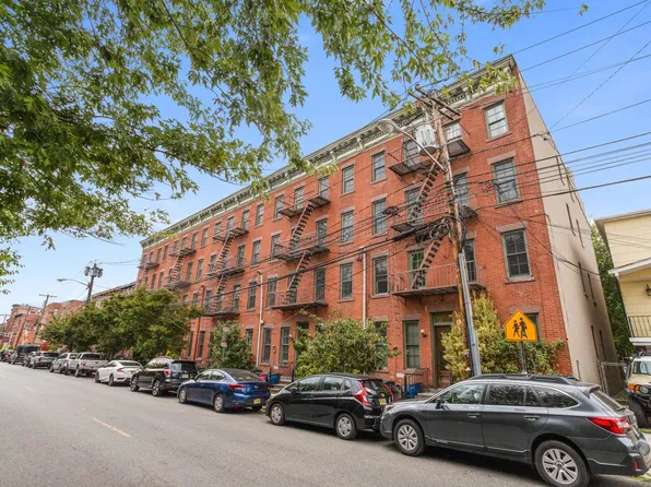 204 6th Street image 15 of 15