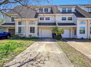 3872 Chimney Creek Dr, Virginia Beach, VA 23462