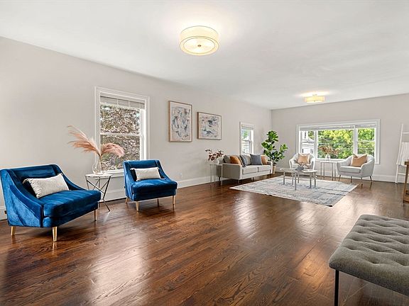 5th image of 137 Green St #2