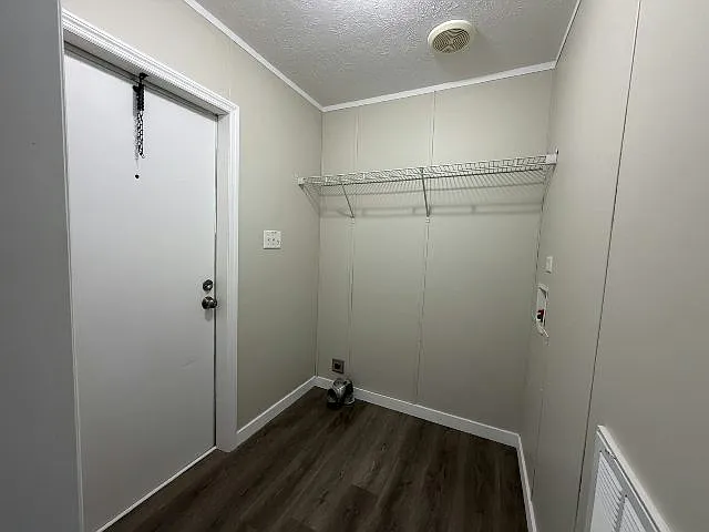 1853 Marquette Ave #206 — Photo 6