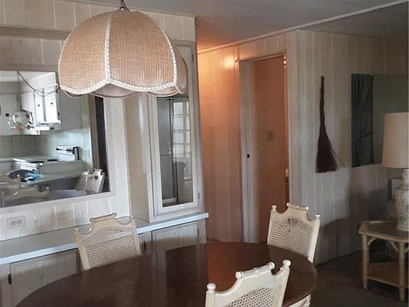 2nd image of 2719 Breezewood Dr