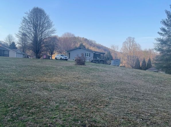 424 Burton Hl, Blackey, KY 41804
