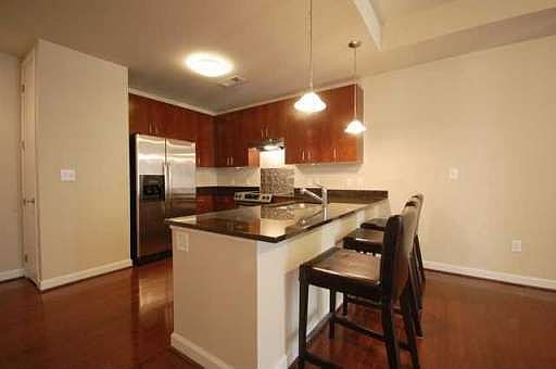 4th image of 711 Cosmopolitan Dr NE #524