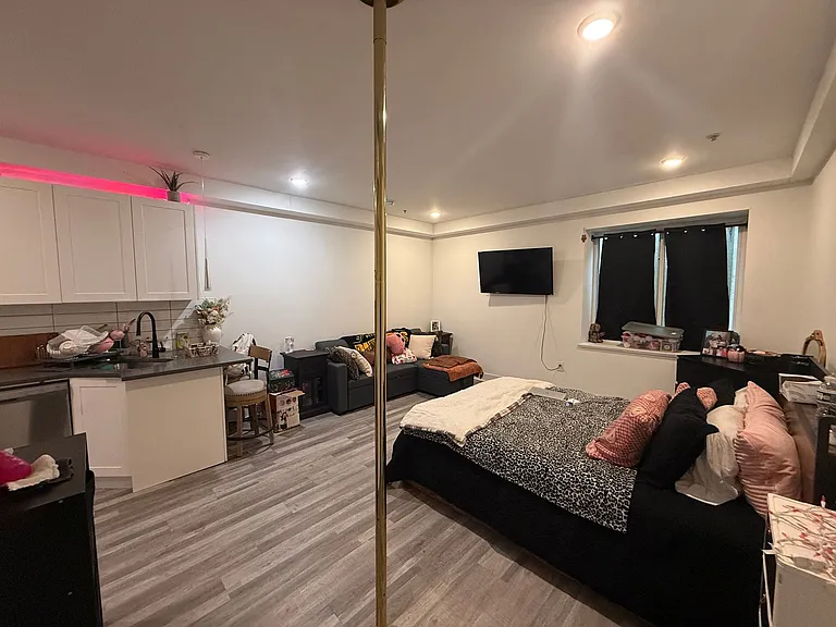 Modern New Luxury Temple Apartments — Photo 13