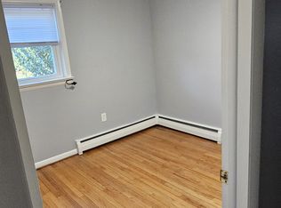 15 Forest Hill Rd, Leola, PA 17540