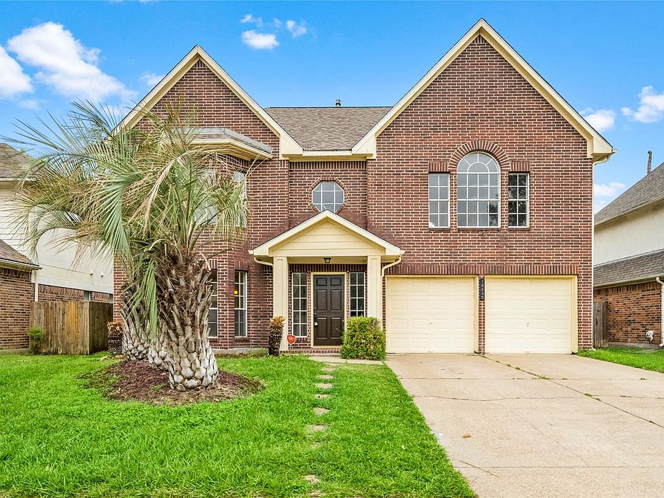 1st image of 16435 Elmwood Point Ln