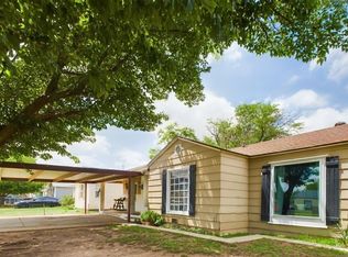 2004 39th St, Lubbock, TX 79412