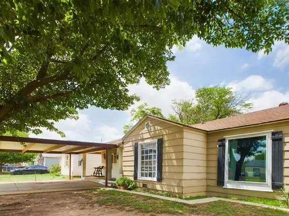 2004 39th St, Lubbock, TX 79412