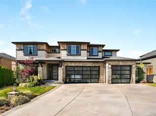 618 SW 185th St, Normandy Park, WA 98166