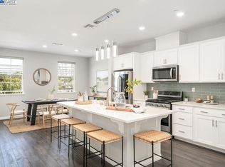 24203 2nd St, Hayward, CA 94541