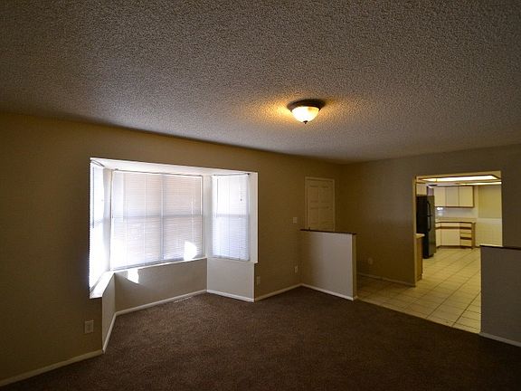 3rd image of 4401 N 83rd Dr