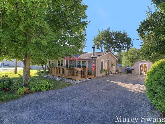 2nd image of 518 S Shore Dr
