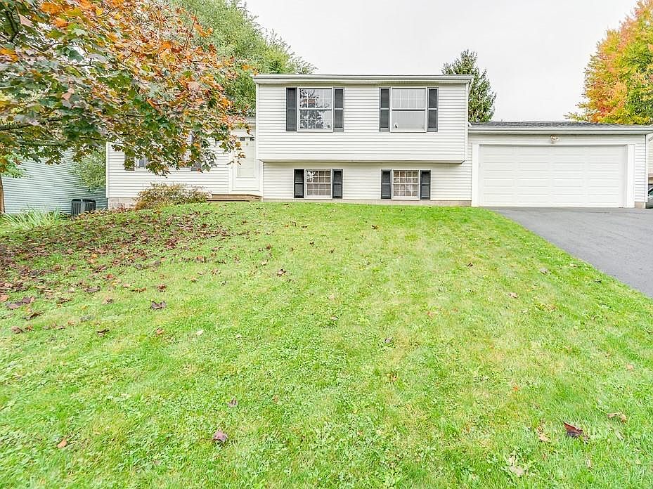 1st image of 1564 Starflower Ct