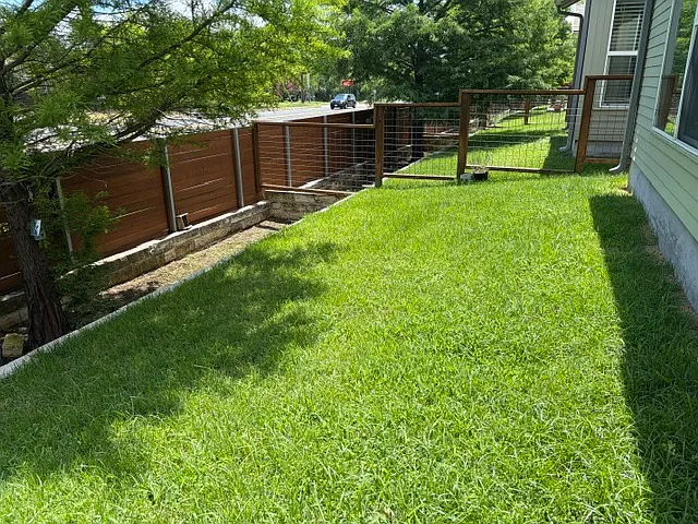 301 W Stassney Ln #21 — Photo 20
