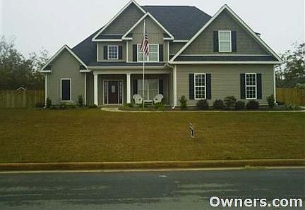 1st image of 125 Pond Dr