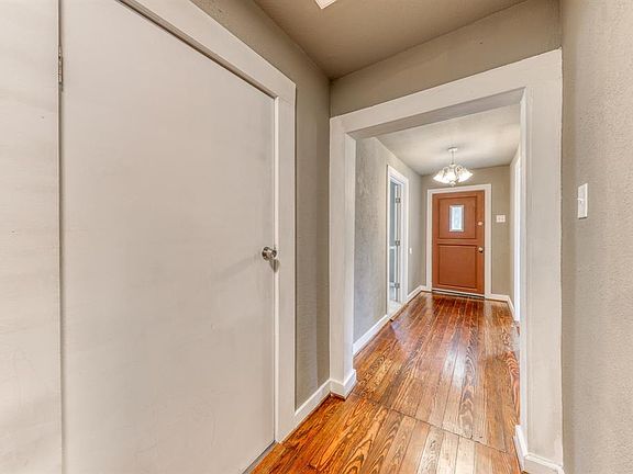 5th image of 416 N Brazos St