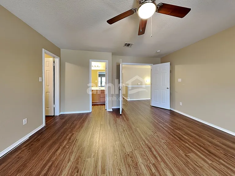 360 Thicket Ln — Photo 16