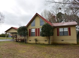 1107 Middle Rd, Milan, TN 38358