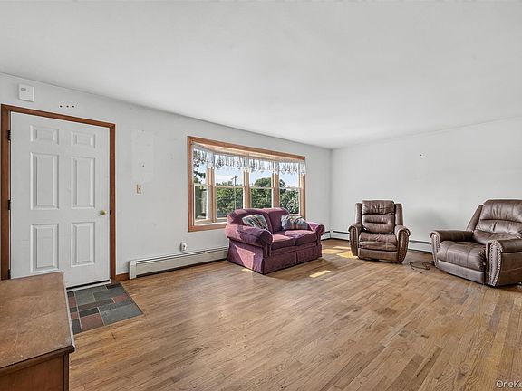 5th image of 72 St Andrews Road