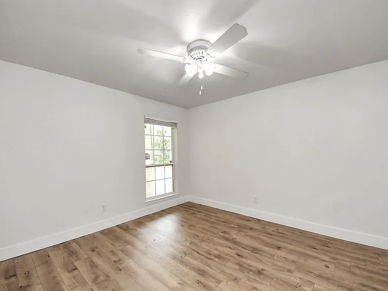 4011 Ebbtide Dr — Photo 20