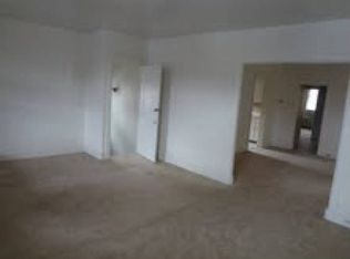 5921 Hobart St, Pittsburgh, PA 15217