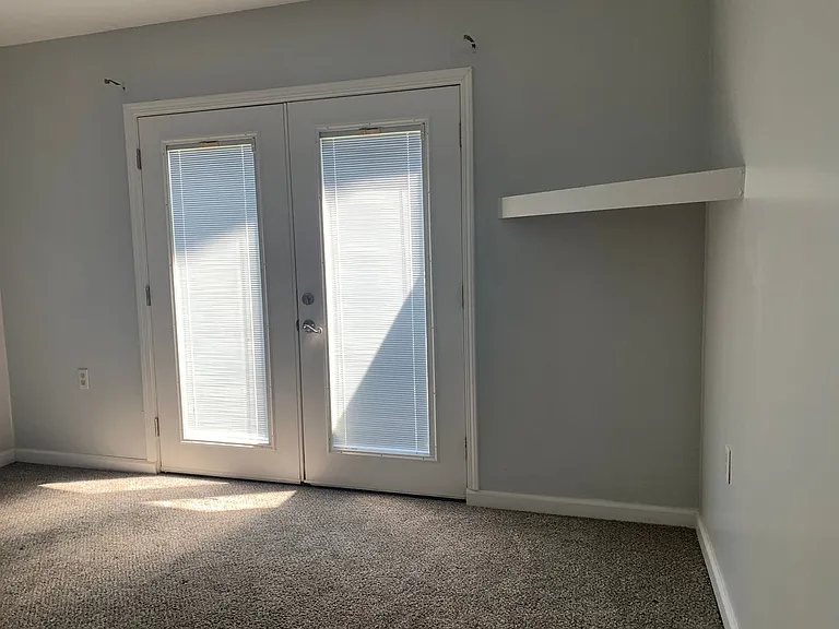 20470 Terry Ln — Photo 37