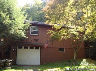 40 Terrace Dr, Prattsville, NY 12468