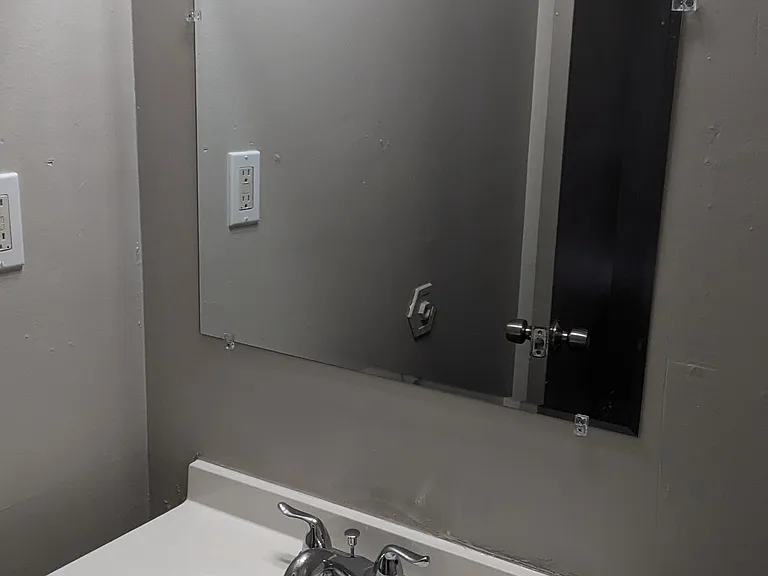 Academy Apartment — Photo 9