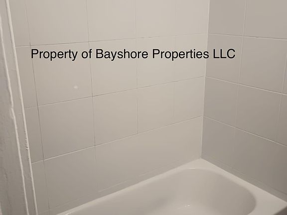 2nd image of 2954 Aramingo Ave