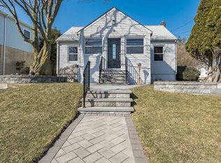 9 N 17th St, Hawthorne, NJ
