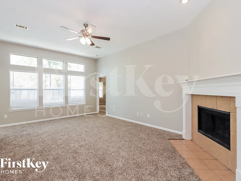 4515 Bridgevillage Dr #D — Photo 3