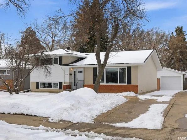 2610 Cascade STREET, Saskatoon, SK S7J 0N1