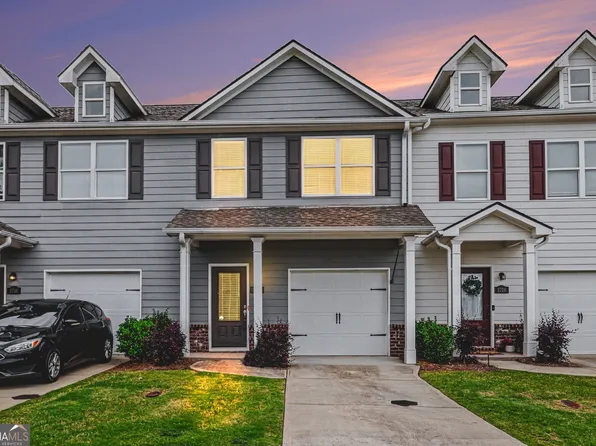 3732 Acorn Dr, Oakwood, GA 30566