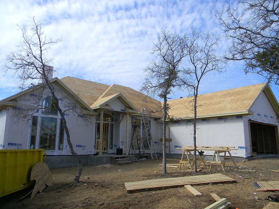 1st image of 608 Woodland Park