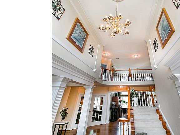 3rd image of 12732 Alder Woods Dr