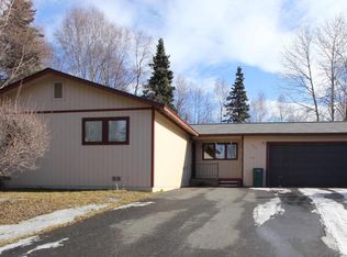 1800 Shadetree Cir, Anchorage, AK 99502