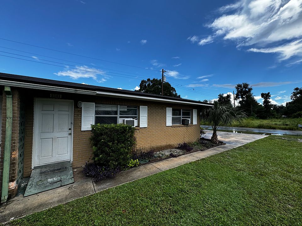 1st image of 2342 Colonial Ave #2342
