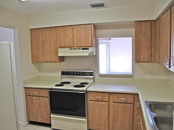 2nd image of 1102 Ashley Ave