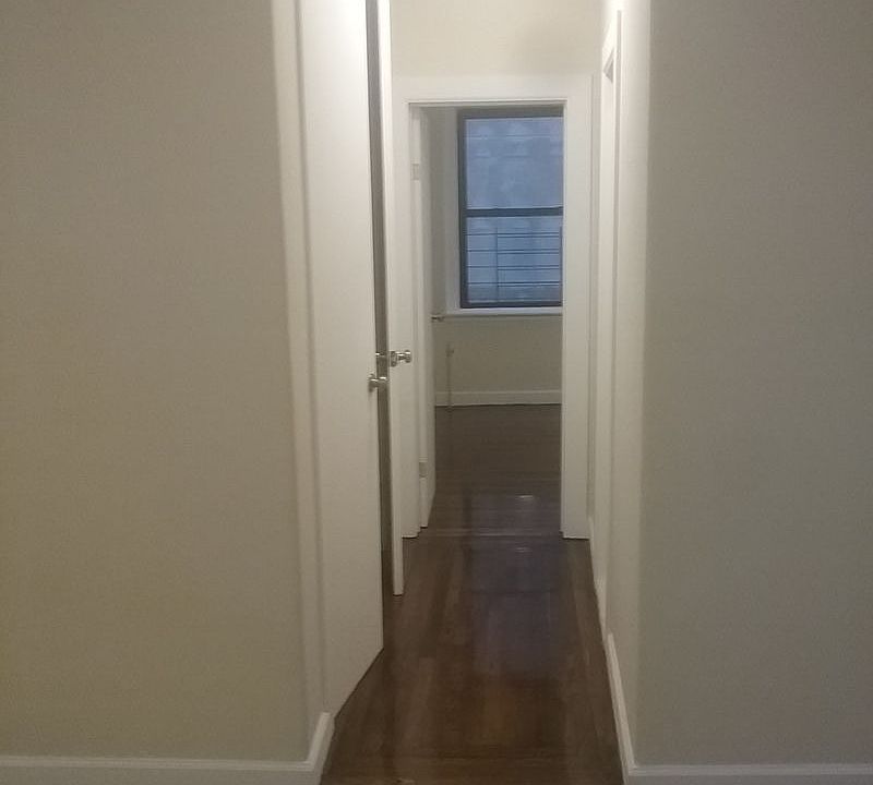 2nd image of 89-04 148th St #4I