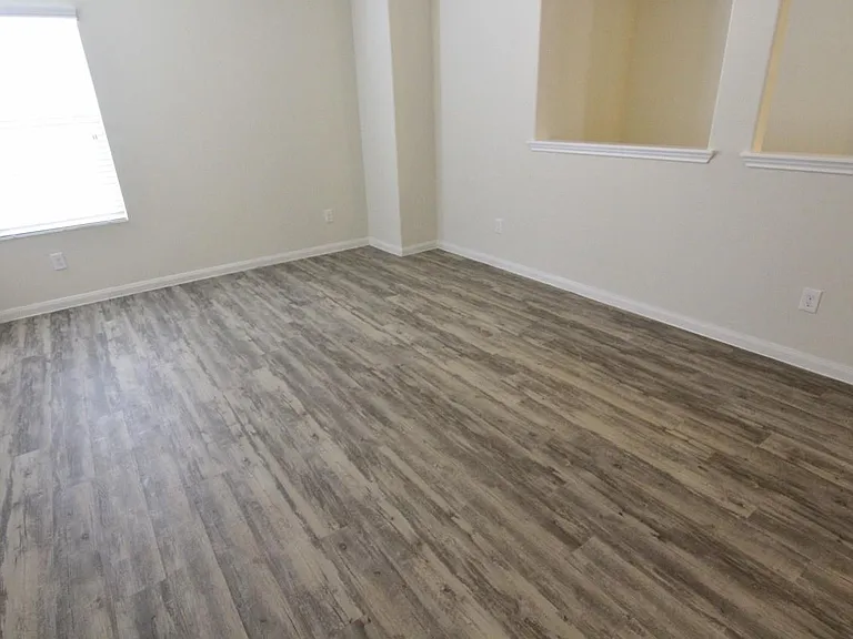 5494 Quail Cove Ln — Photo 5