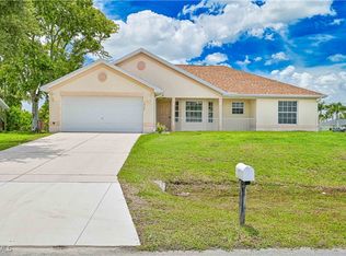 1026 NE 3rd Ave, Cape Coral, FL 33909