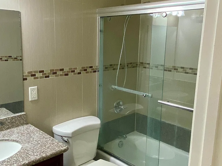 220 E Hellman Ave — Photo 18