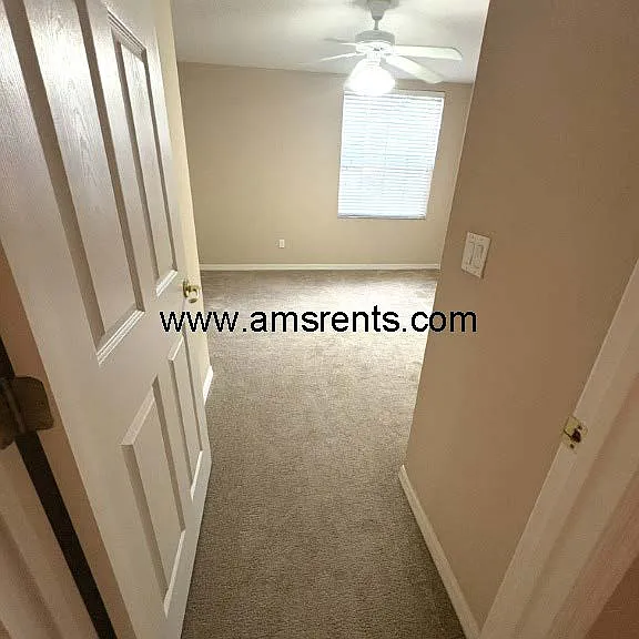 9429 Myrtle Creek Ln #402 — Photo 15