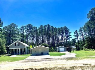 151 Mackay Trl, Elloree, SC 29047