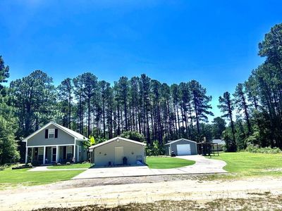 151 Mackay Trl, Elloree, SC, 29047