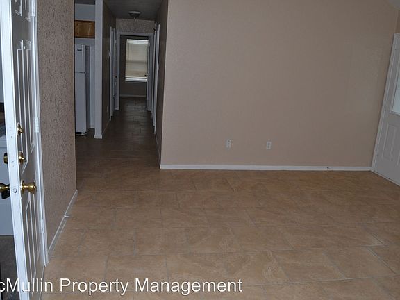 2nd image of 1524 Shoshoni Trl Unit B