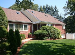 6 Tirrell Cres, Newton, MA 02467